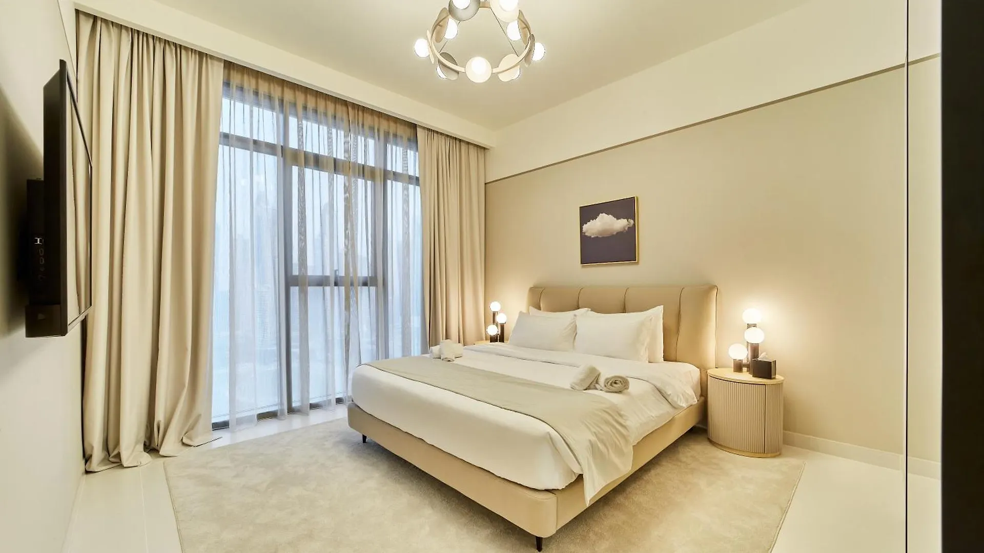 2Br Beachfront Apt With Stunning Dubai Marina View Apartment
