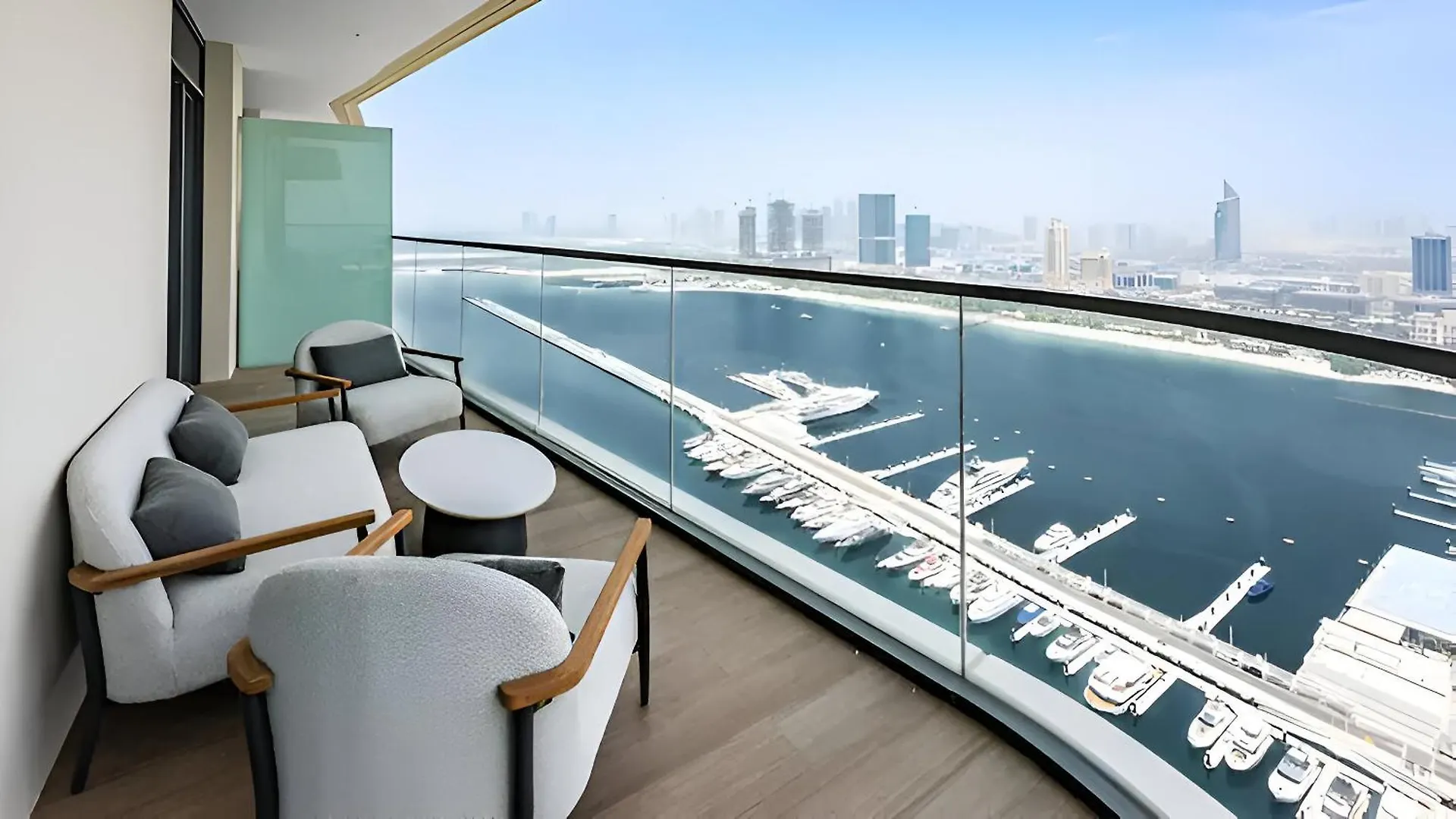 2Br Beachfront Apt With Stunning Dubai Marina View
