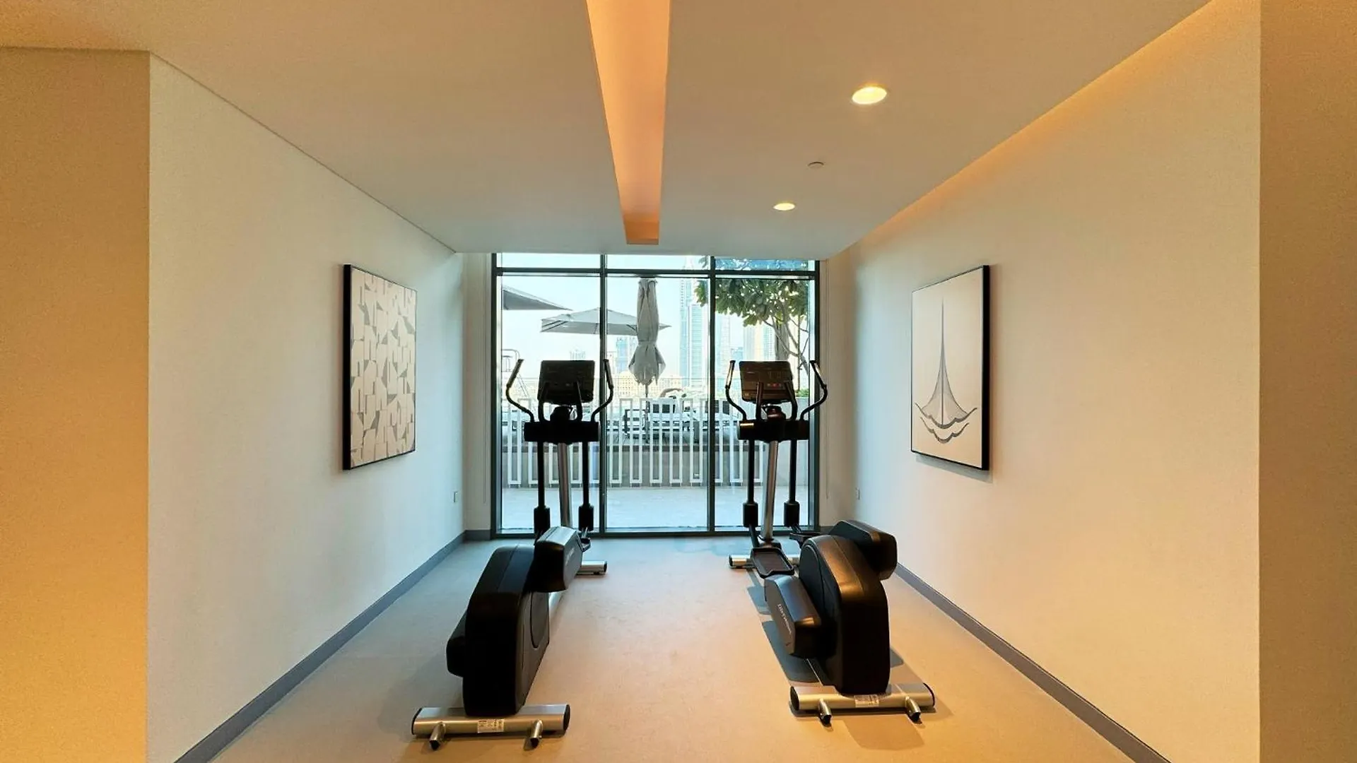 2Br Beachfront Apt With Stunning Dubai Marina View