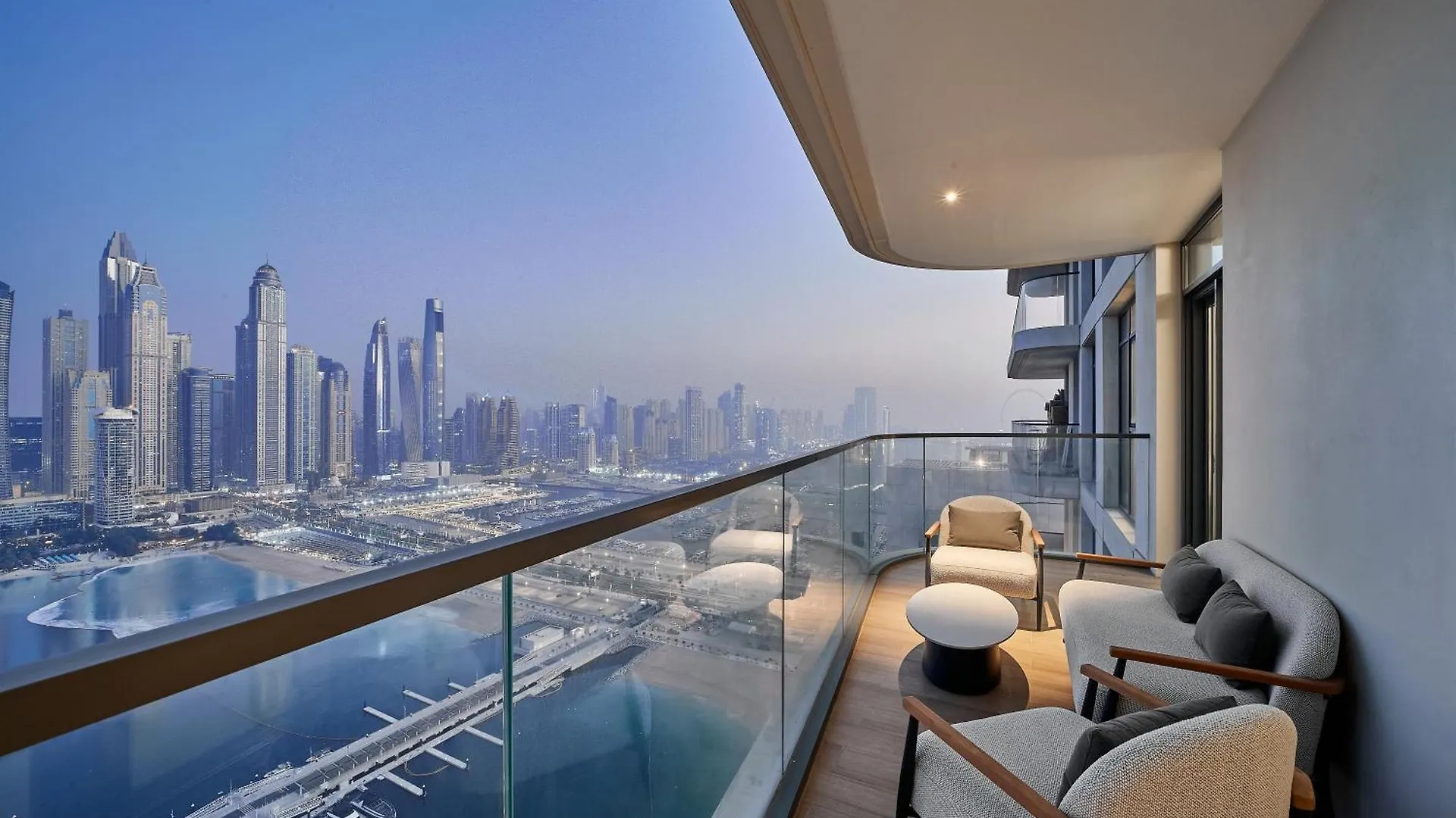 Lägenhet 2Br Beachfront Apt With Stunning Dubai Marina View